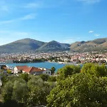 Poseidon Apartament *