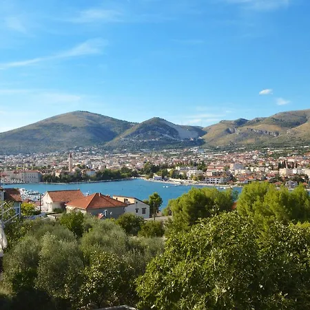 Poseidon Apartament *