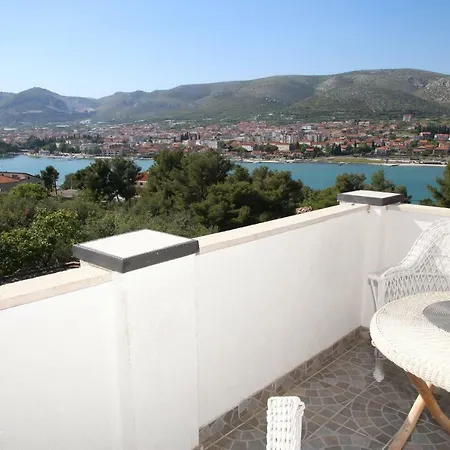 Poseidon Apartament *